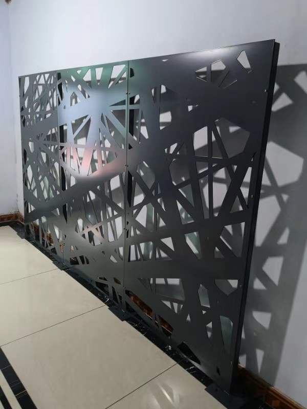 lasersko rezana kovinska mreža za notranjo dekoracijo